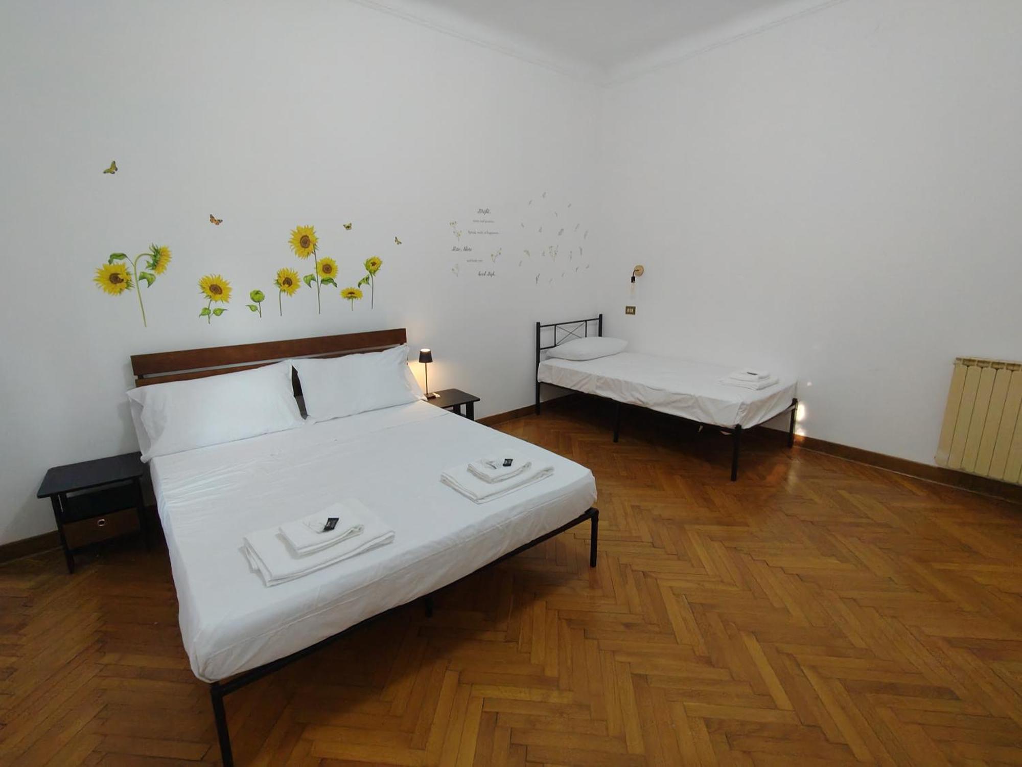 Dock Bay Lodge Hostello Триест Екстериор снимка