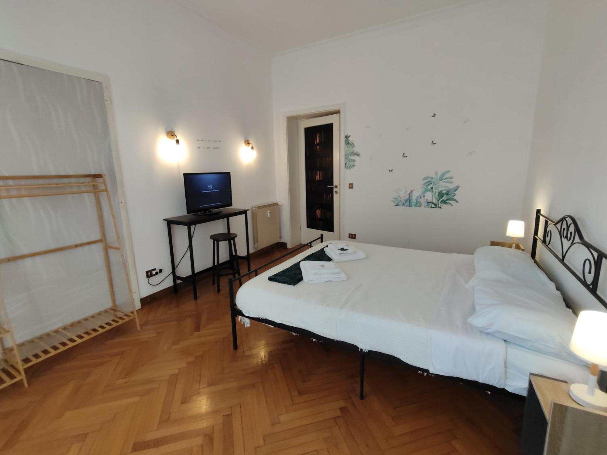 Dock Bay Lodge Hostello Триест Екстериор снимка